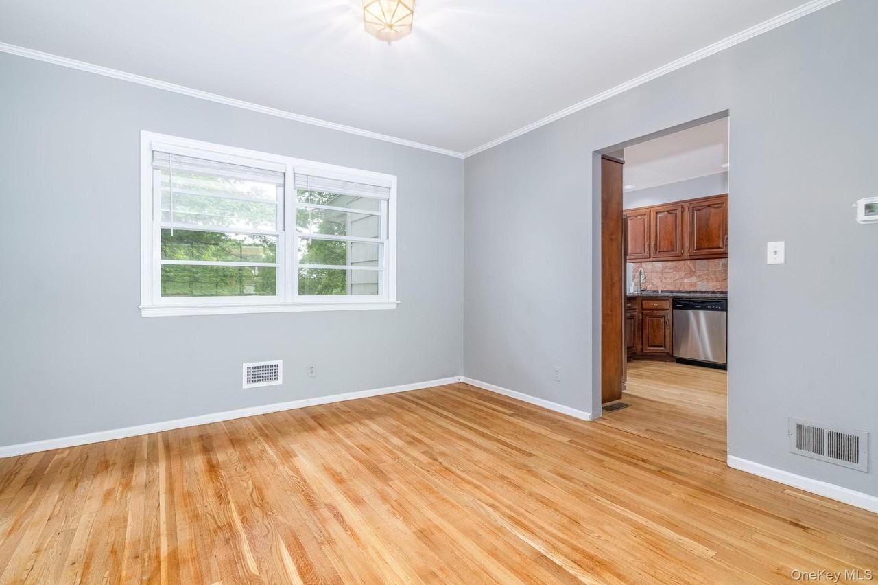 67 Malvern Ln - Photo 6 of 23