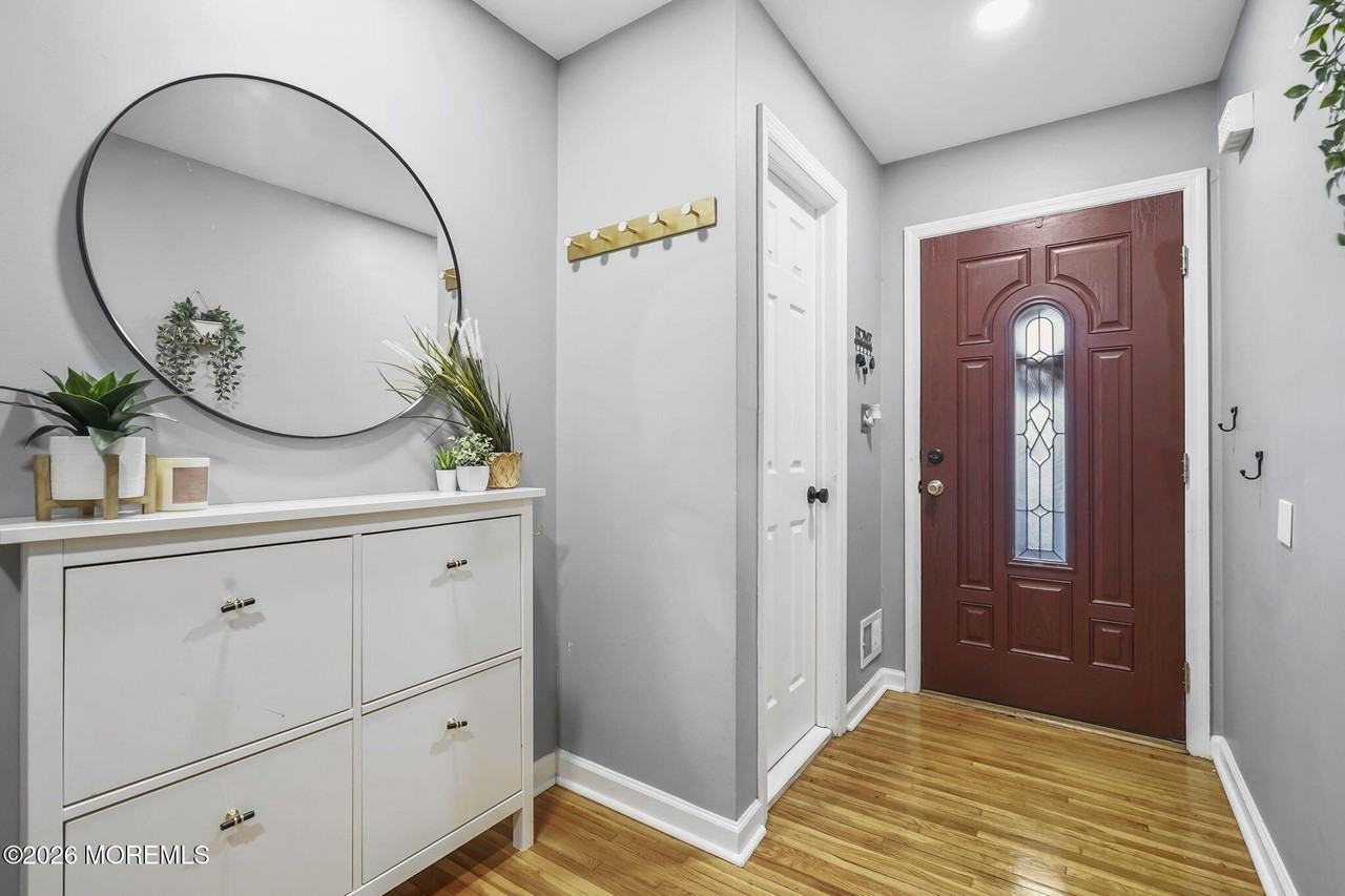 424 Tall Oak Ln - Photo 3 of 23