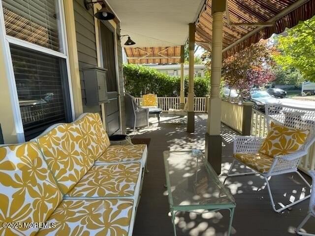 73 Stockton Ave - Photo 5 of 28
