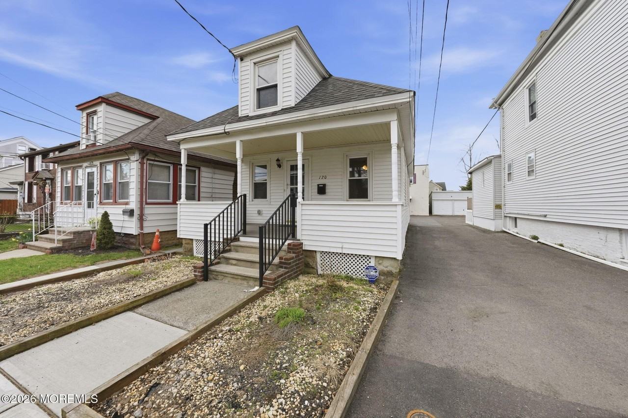 120 2nd St - Photo 2 of 17