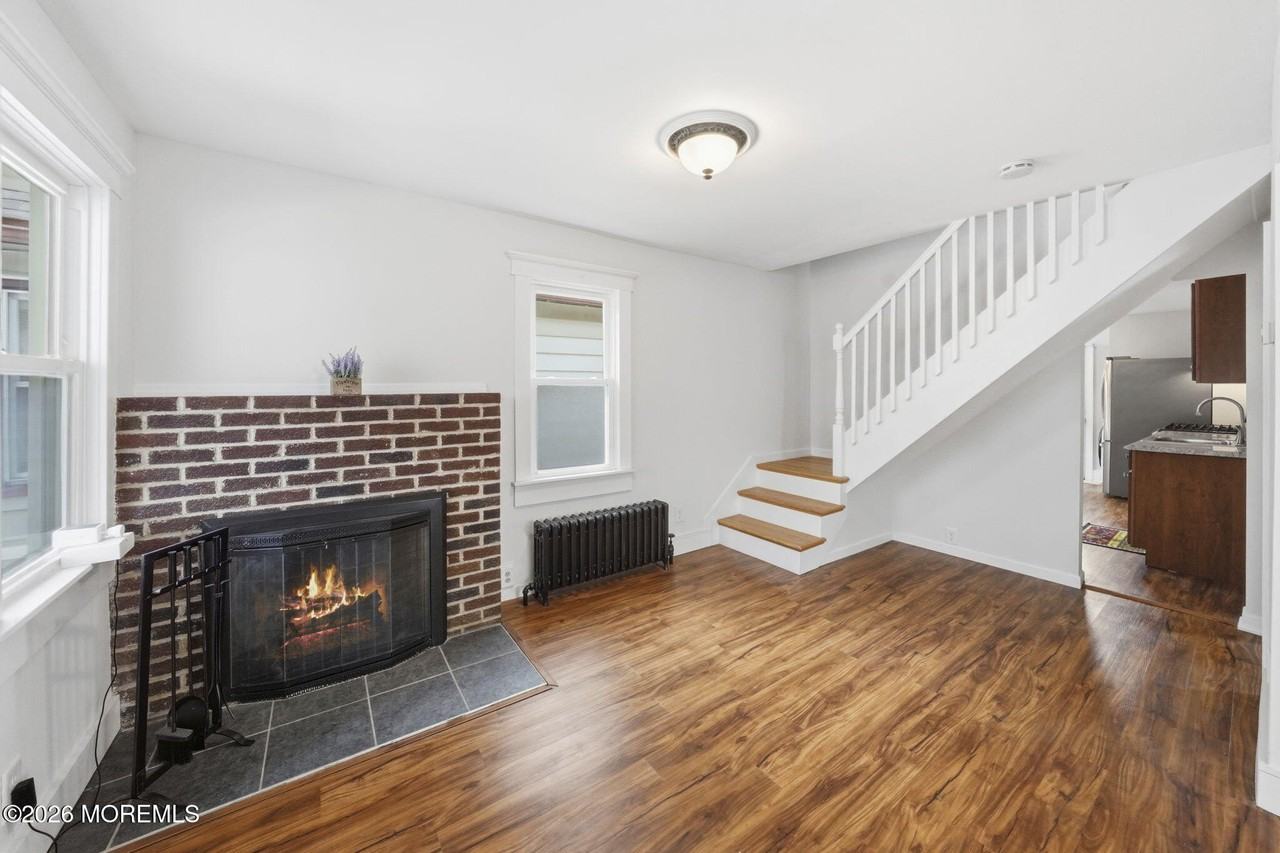 120 2nd St - Photo 6 of 17