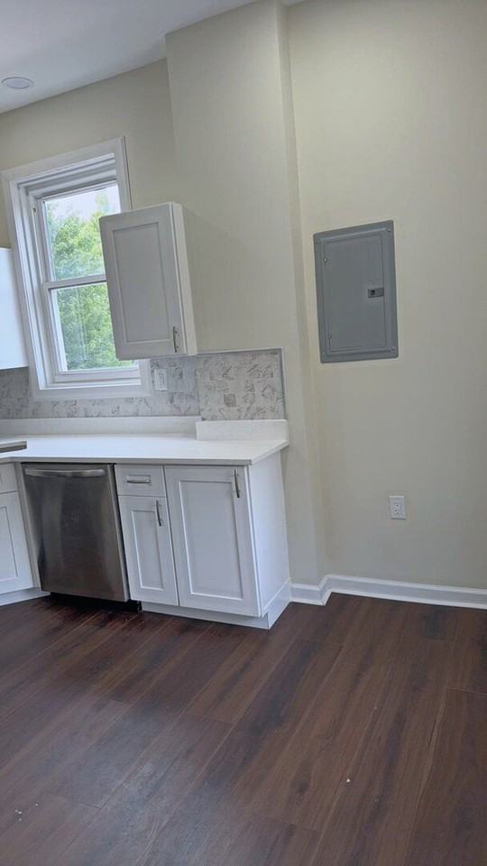 1141 S Saint Louis Ave #2 - Photo 5 of 21