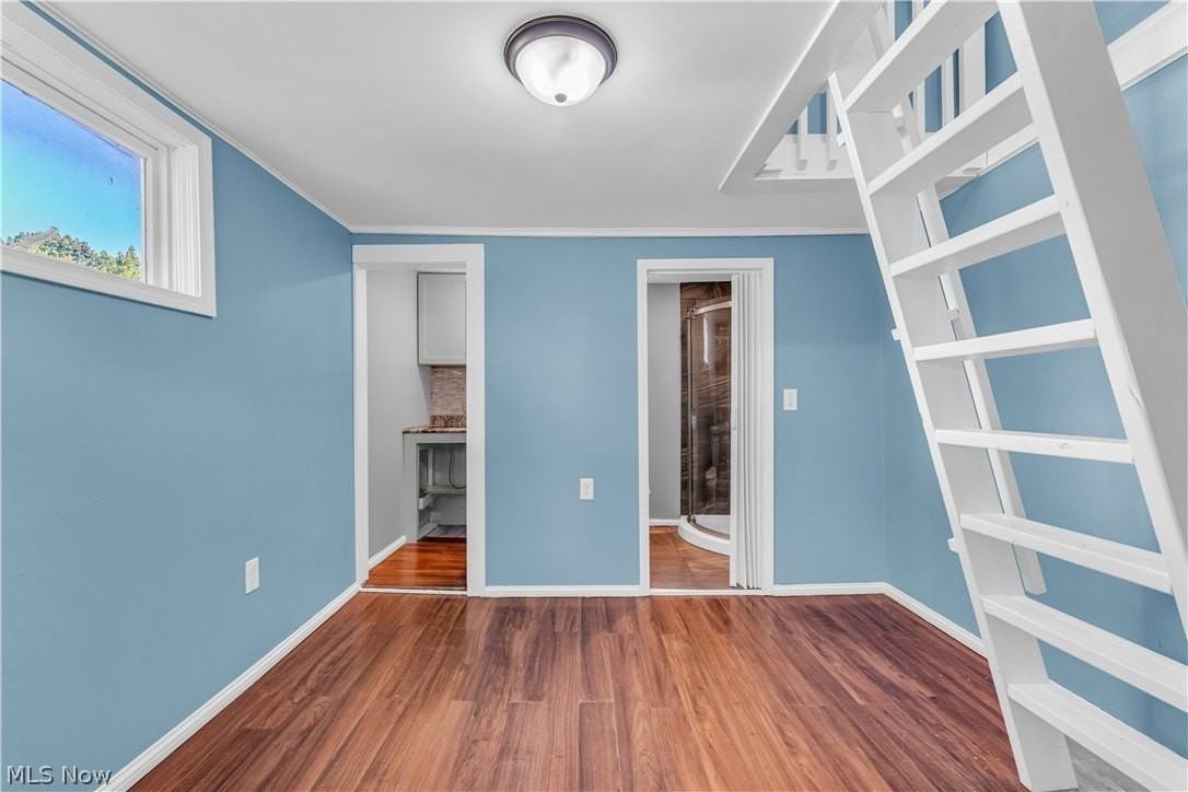 3900 W 33rd St #3 - Photo 3 of 12