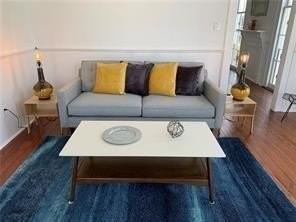 738 Mazant St - Photo 6 of 17