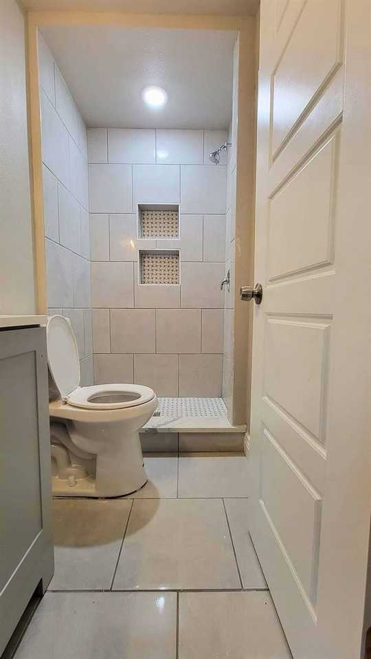 4205 5th Ave - Photo 7 of 7