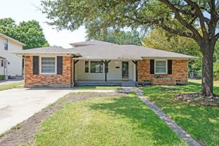 1913 Landa Dr - Photo 1 of 1