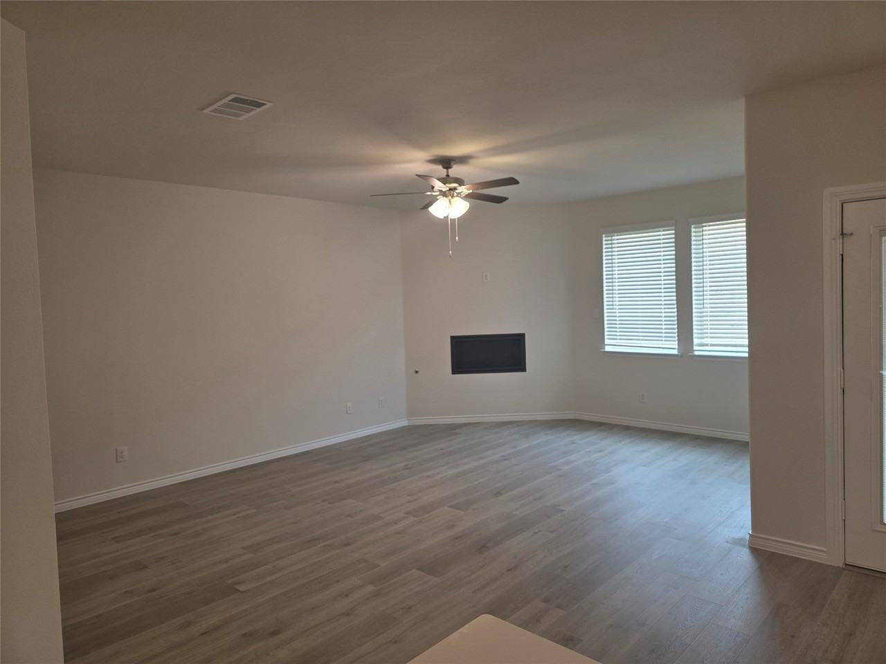 6973 Cothrum Ln - Photo 5 of 18