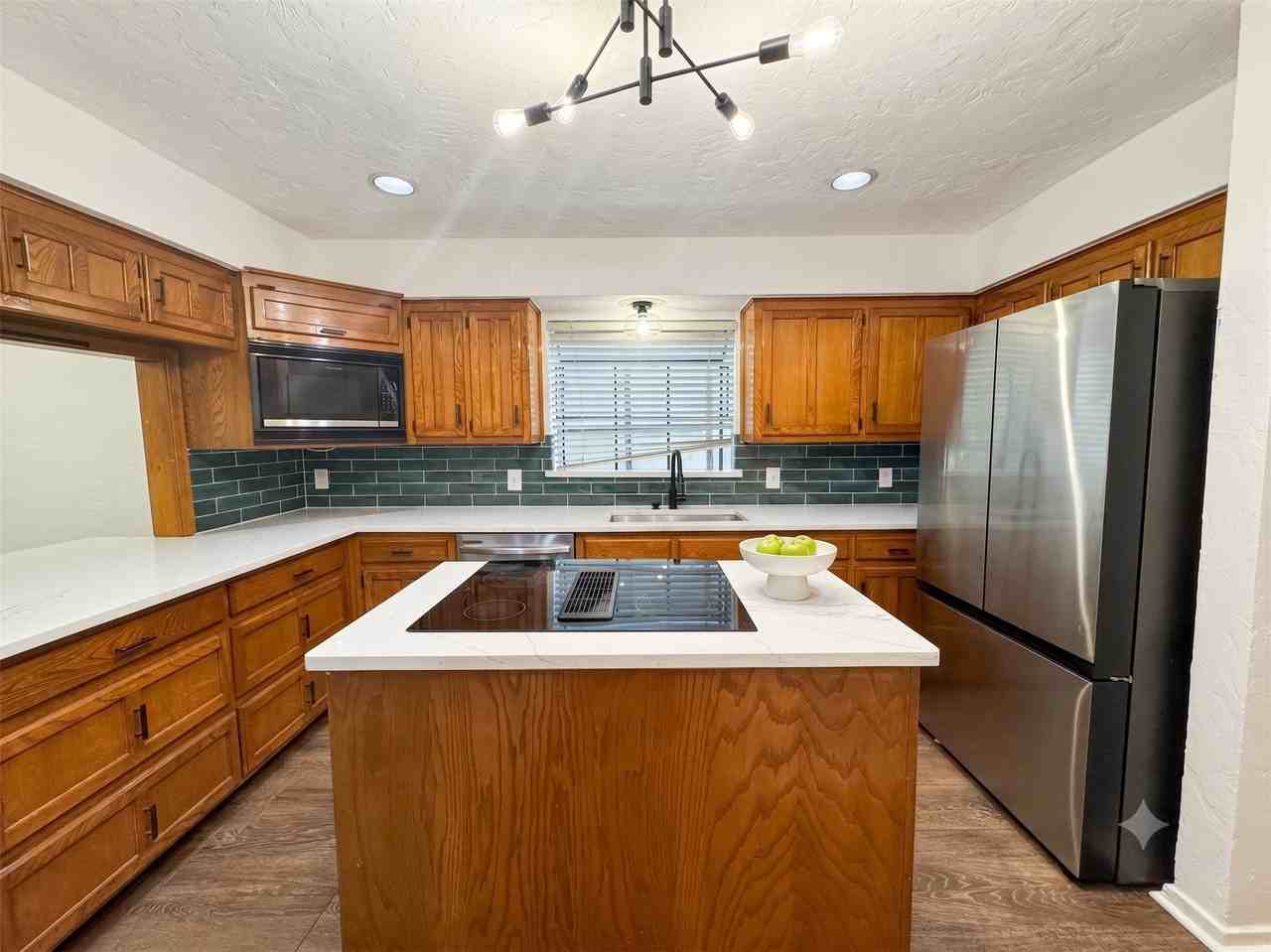 3302 Tranquility Dr - Photo 7 of 20