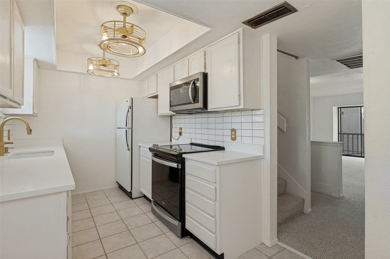 4523 N O Connor Rd #1181 - Photo 3 of 19