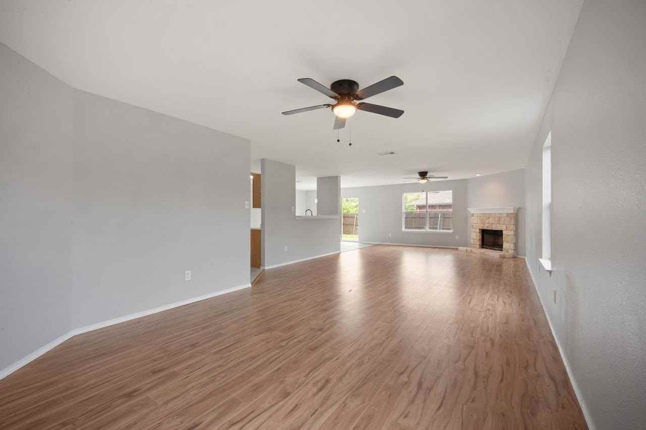 128 Hancock St - Photo 5 of 21