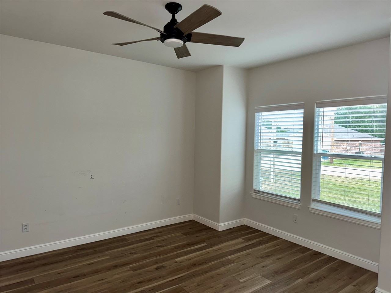 2817 Steepleridge Cir - Photo 7 of 15
