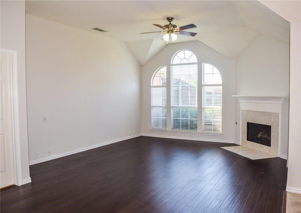 10408 Ambergate Ln - Photo 6 of 15