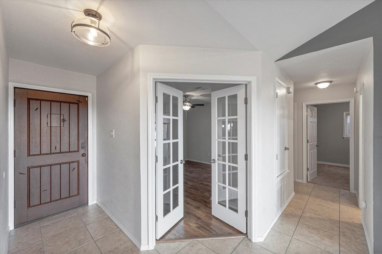 3520 Sweet Wood - Photo 5 of 34