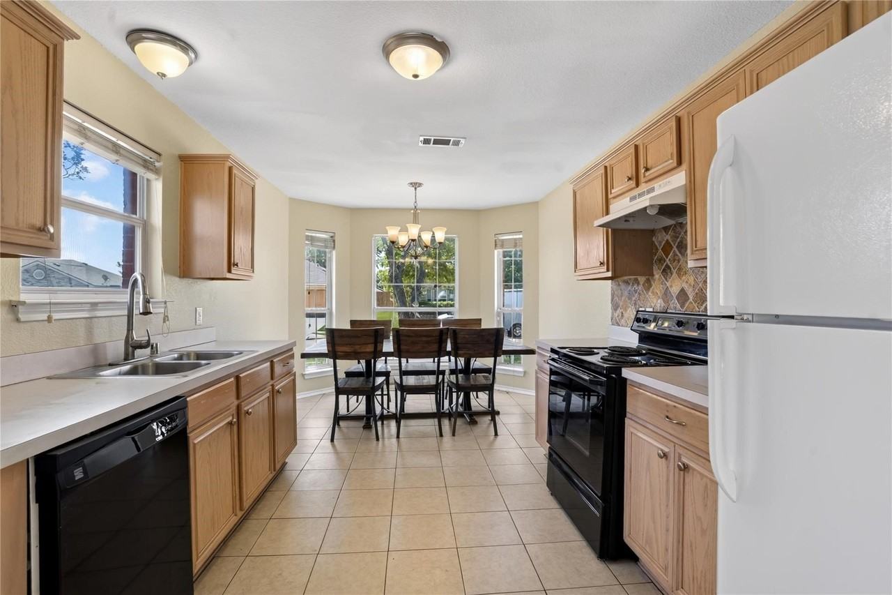 116 Meadow View Ln - Photo 7 of 20
