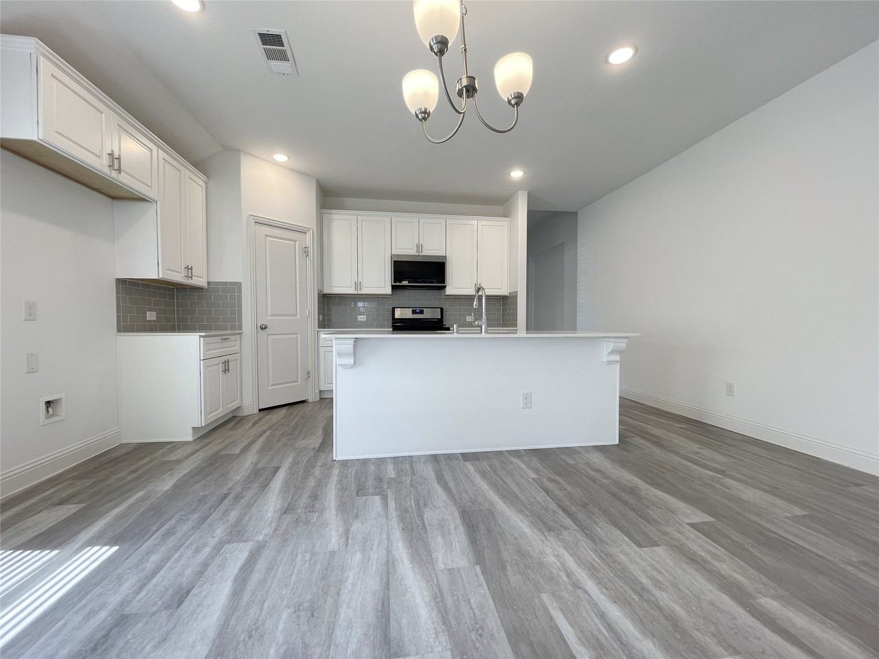 435 Tommie Lillian Ln - Photo 6 of 24
