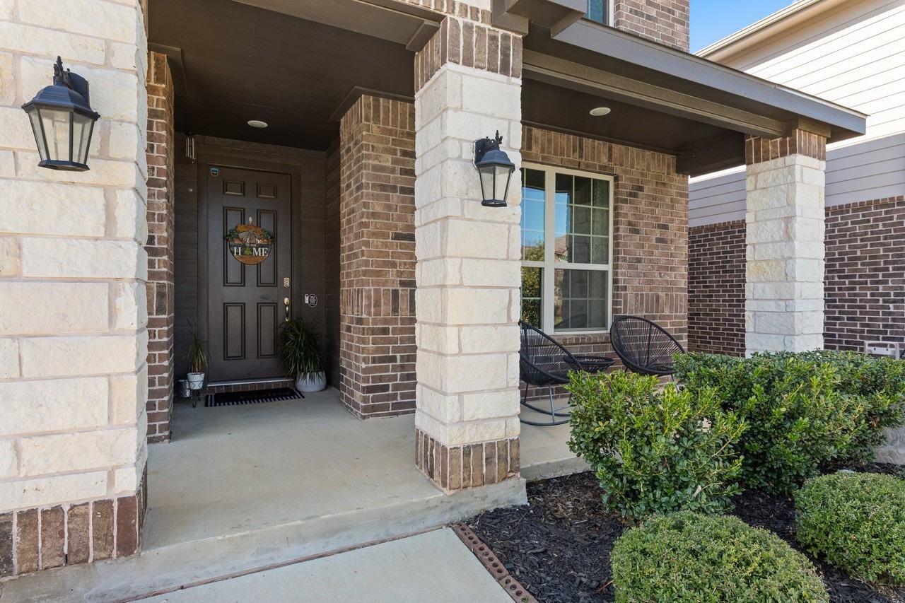 3512 Harbour Mist Trl - Photo 4 of 32
