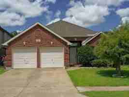 featured image of 7015 Hillwood Dr