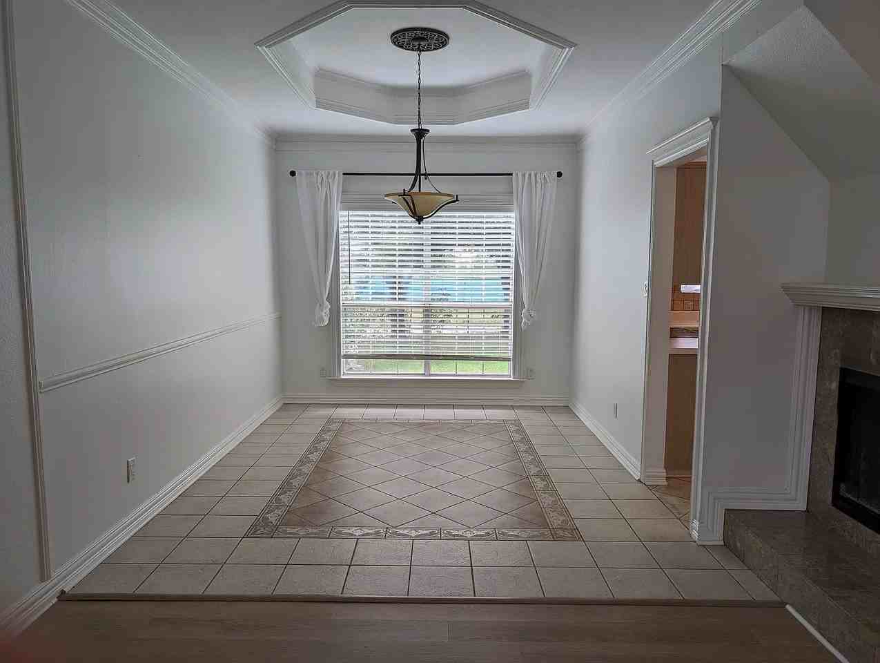 5232 Goodman Dr - Photo 4 of 20