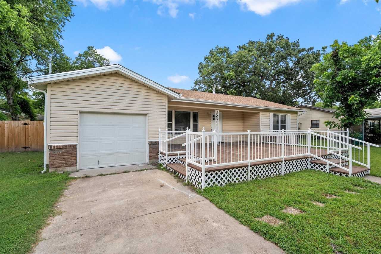 609 N Norma Dr - Photo 2 of 27