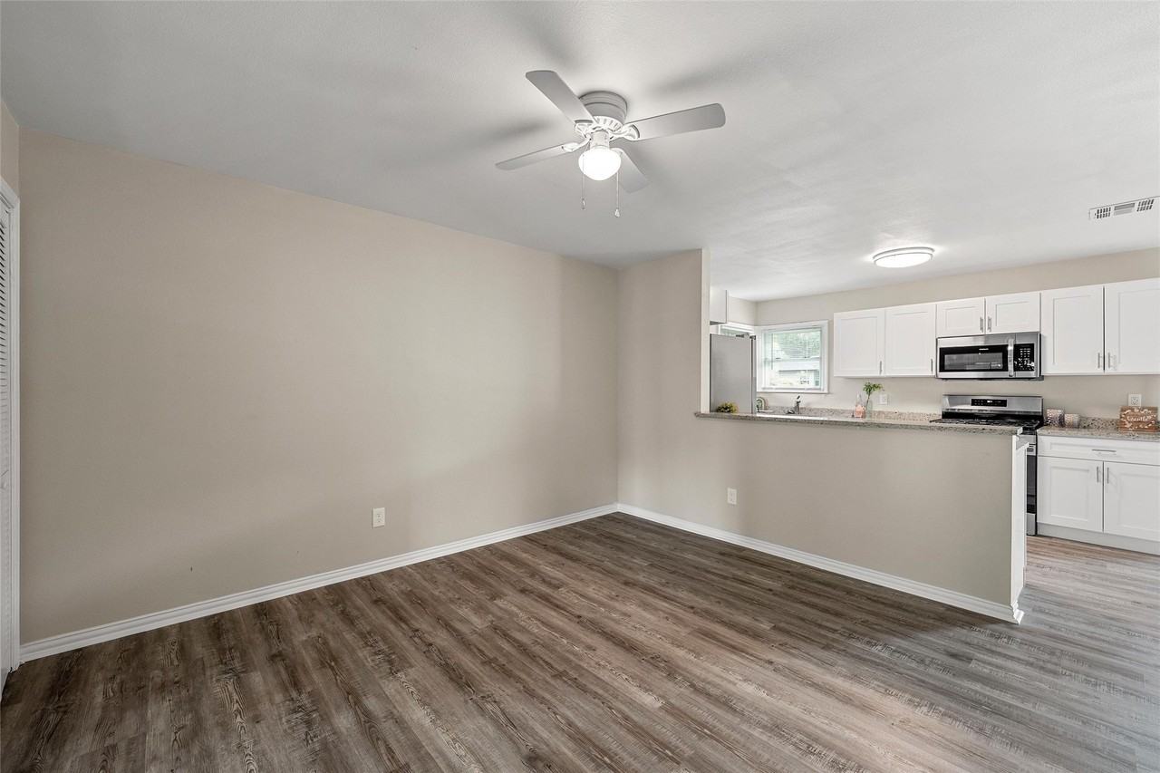 609 N Norma Dr - Photo 5 of 27