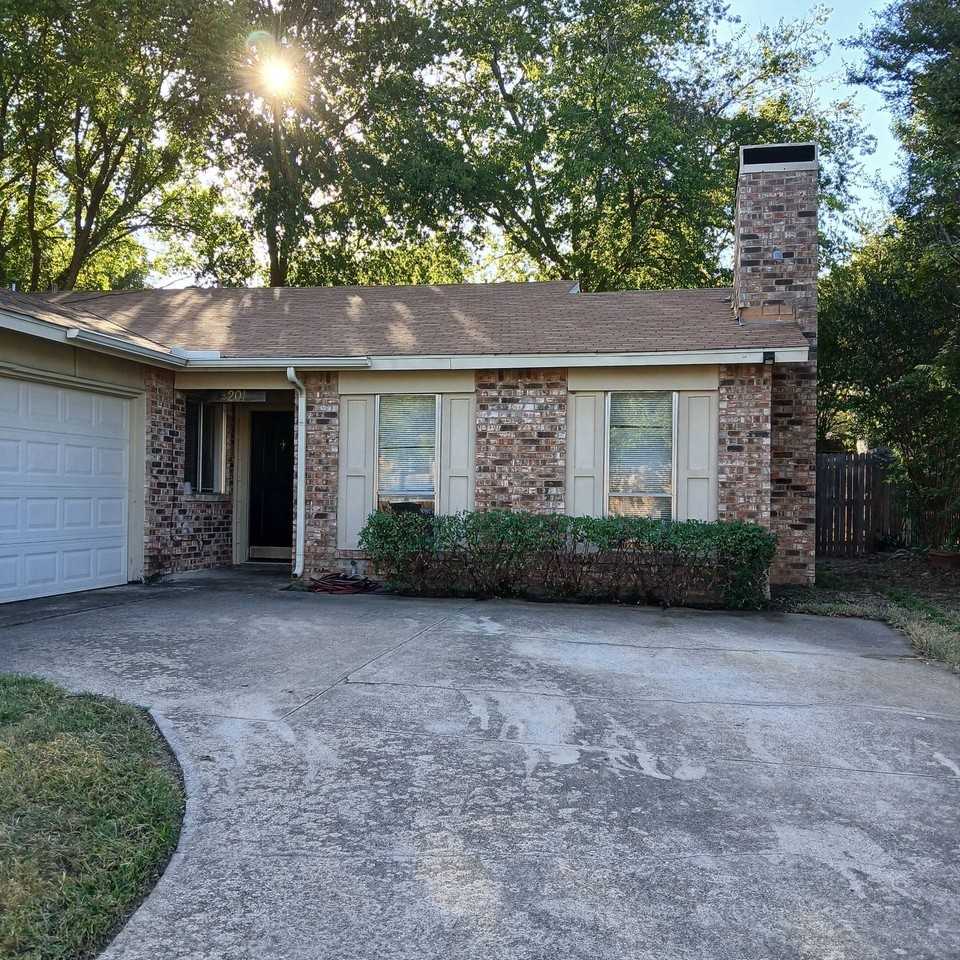 3201 Willow Bnd - Photo 2 of 26