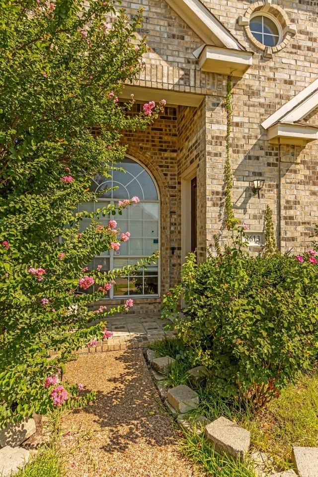 8613 Mill Creek Rd - Photo 2 of 26