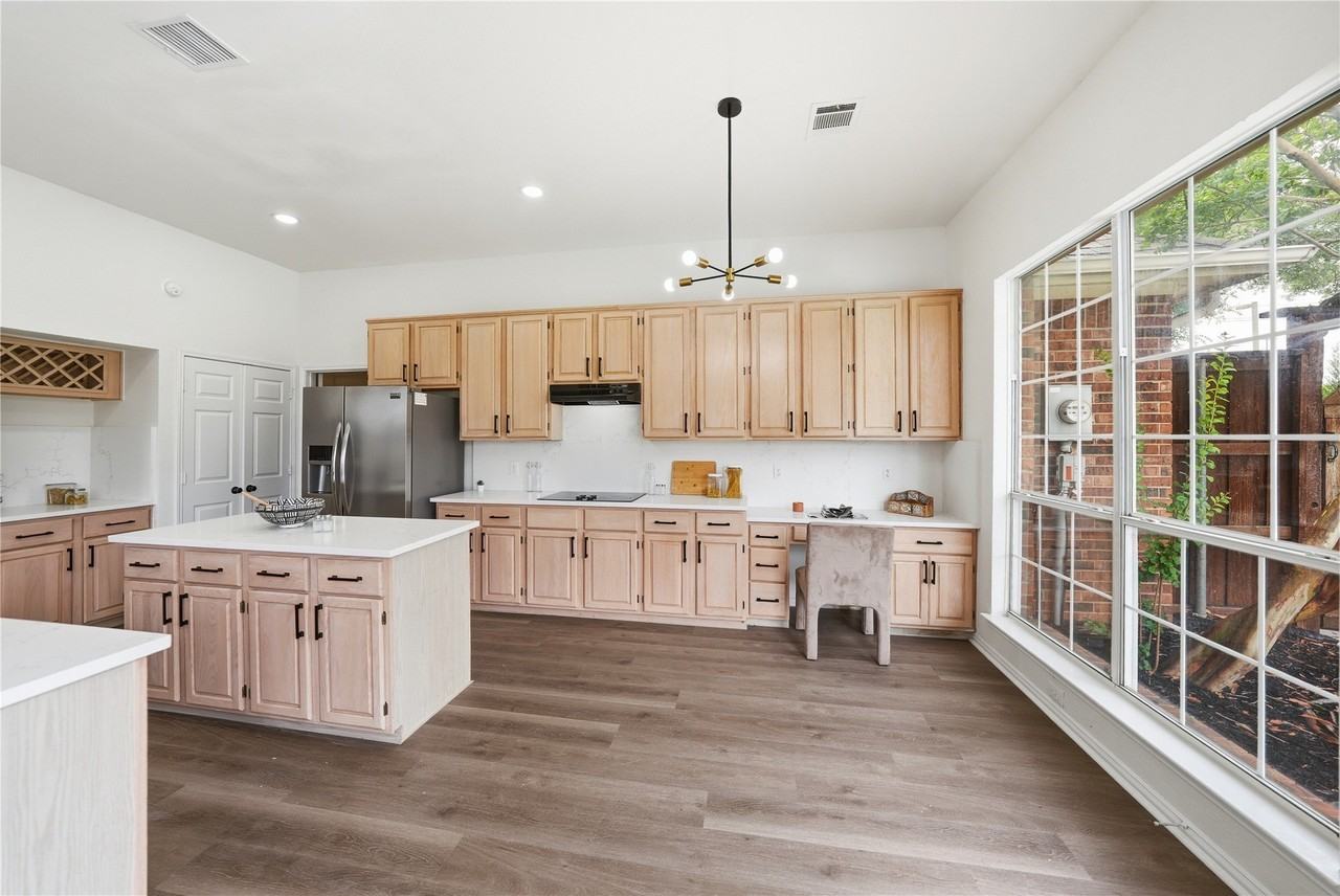 101 Fontana Ct - Photo 7 of 25