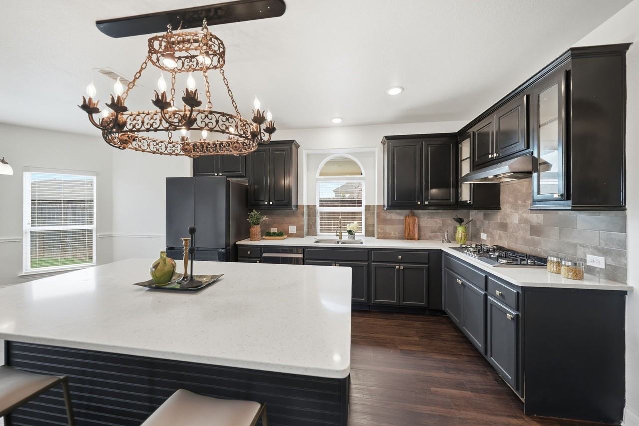 1824 Silvery Canoe Way - Photo 7 of 32