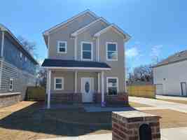 featured image of 3025 Barling St