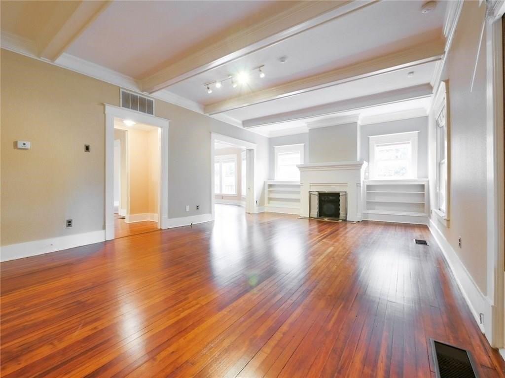 4616 Swiss Ave - Photo 4 of 16