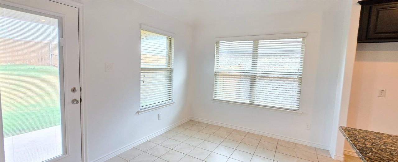 2625 Hillrich - Photo 7 of 17