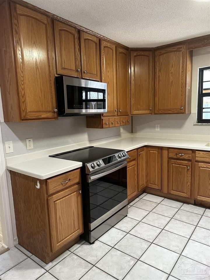 518 Chanterelle Ct - Photo 6 of 32