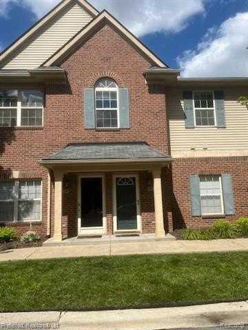 11758 Farmington Rd