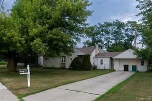 30446 Shiawassee Rd - Photo 1 of 1