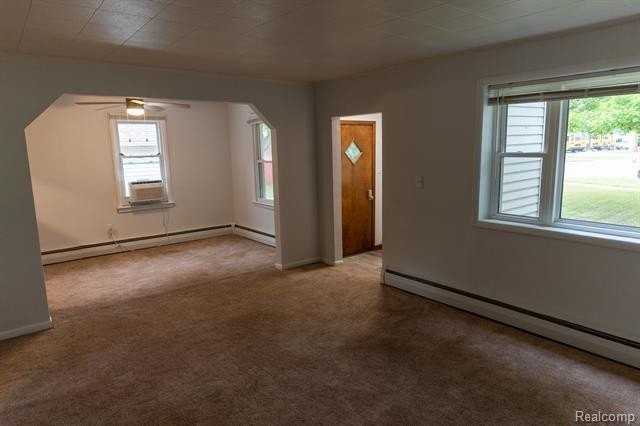 30446 Shiawassee Rd - Photo 5 of 27
