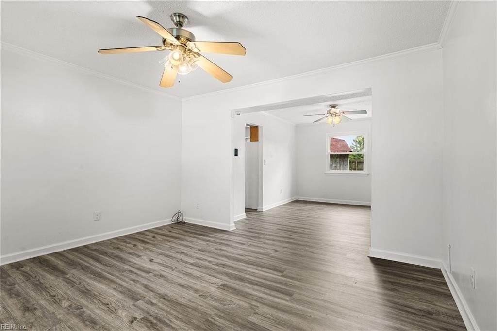3423 Club House Rd - Photo 6 of 30