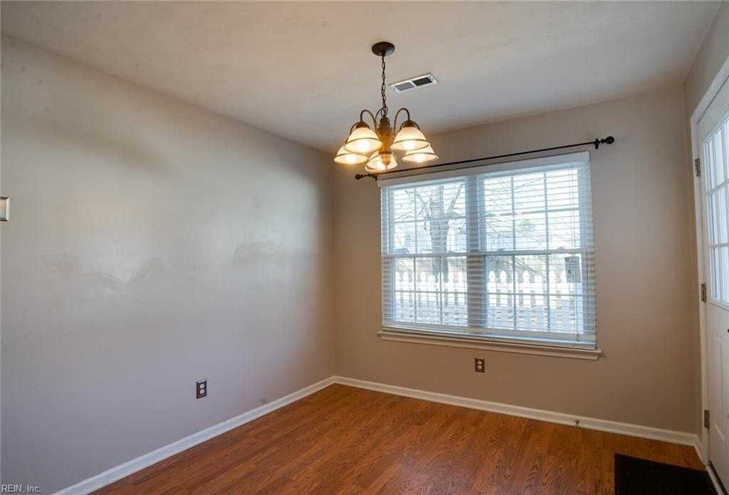 2105 King St - Photo 7 of 24