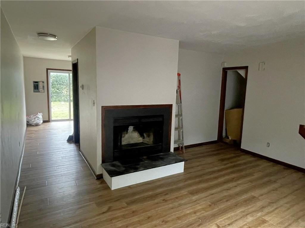 3508 Radford Cir - Photo 4 of 14