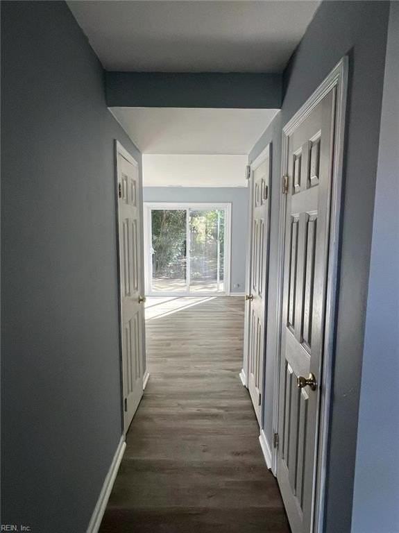 4407 Bennett Ln - Photo 6 of 33