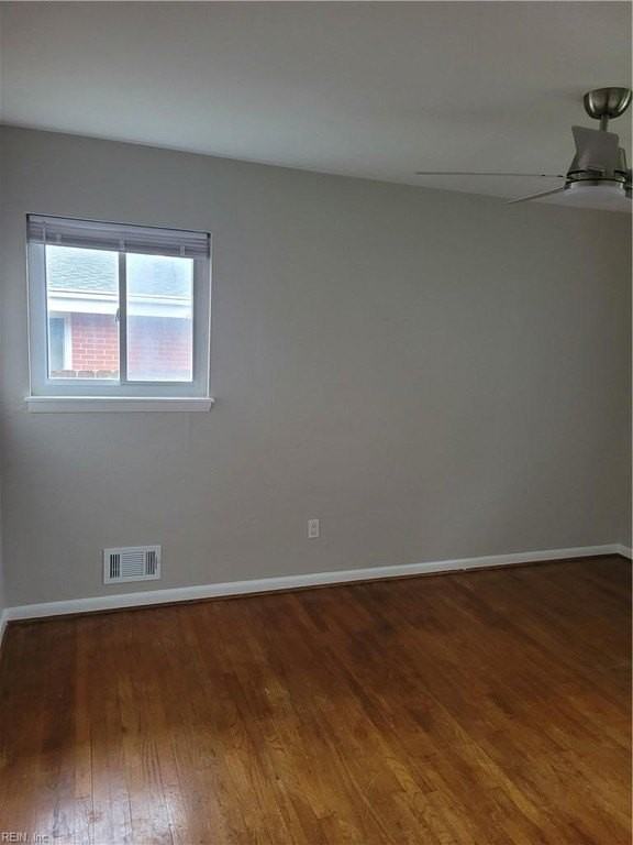 709 Houdon Ln - Photo 7 of 16