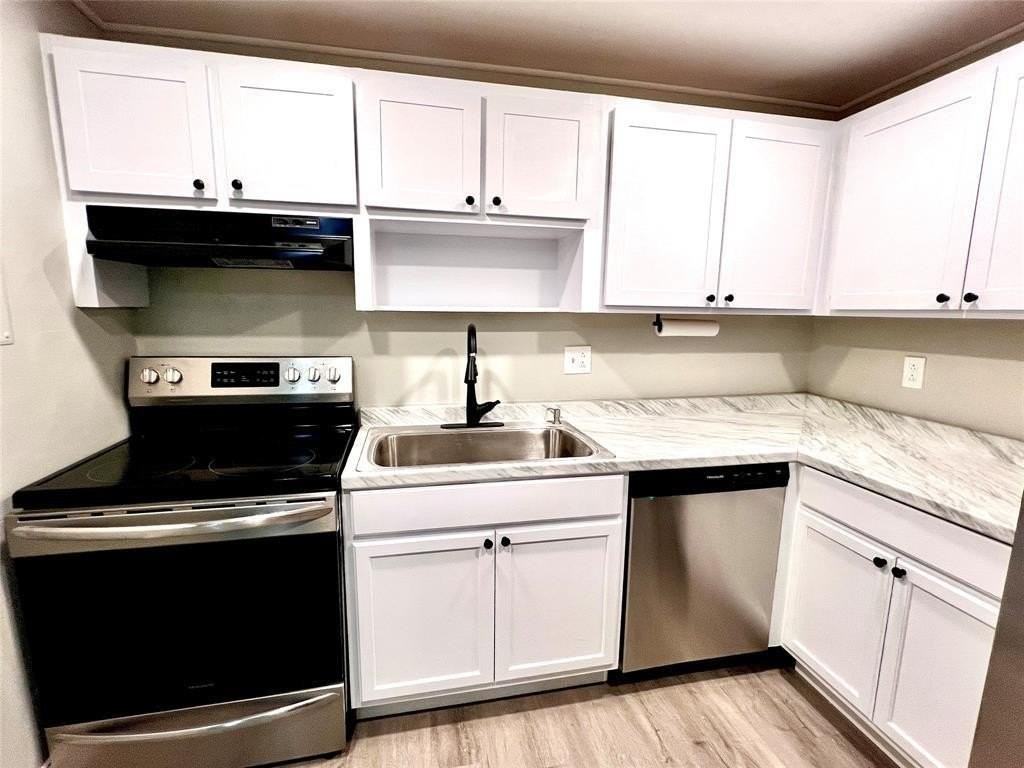 7000 Nw 17th St #109 - Photo 3 of 21