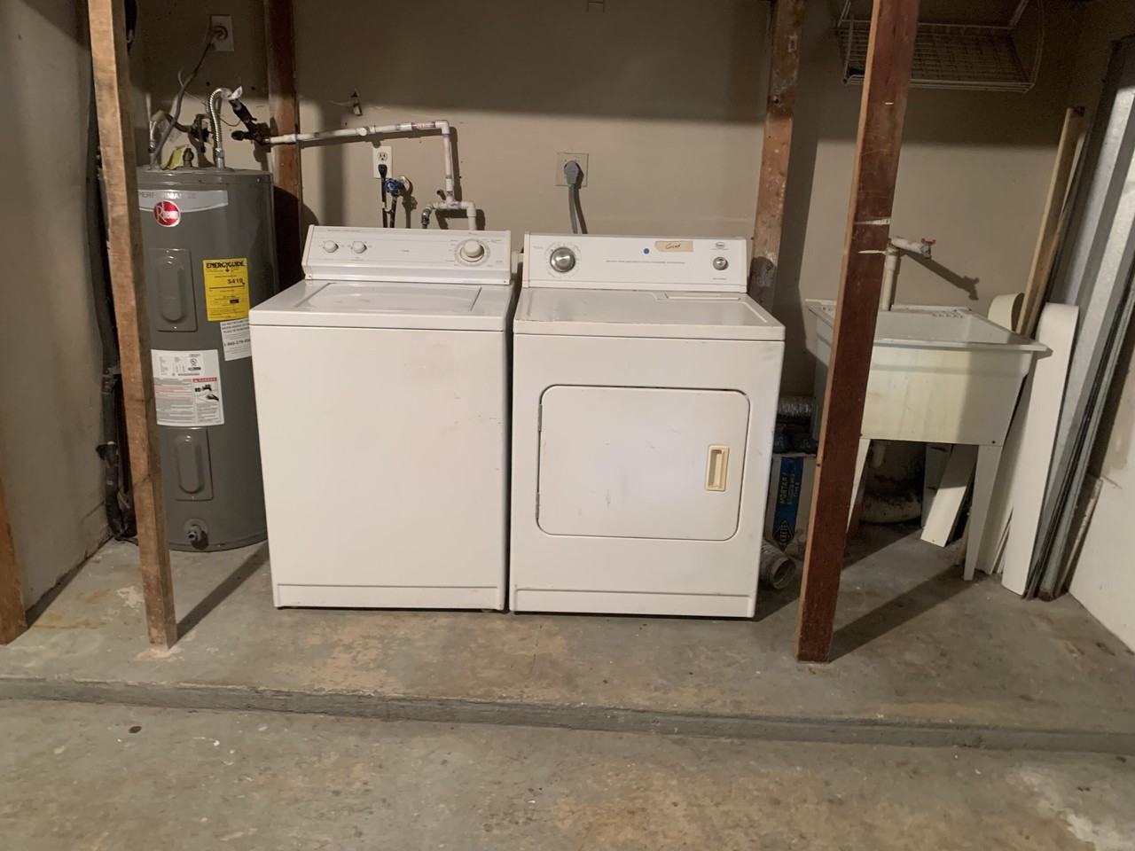 3296 Nw 41st St - Photo 3 of 22