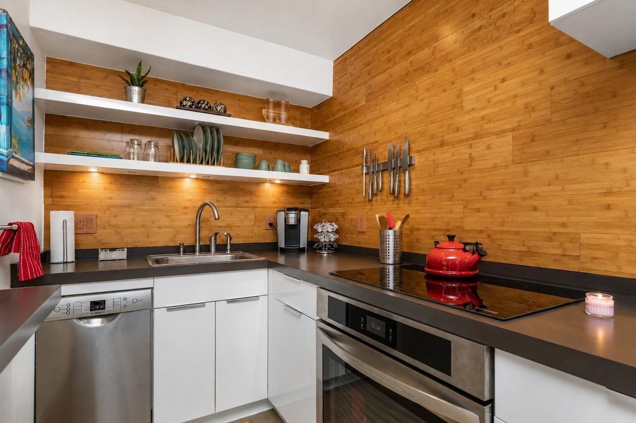 615 Ne 10th Ave #101B - Photo 6 of 28