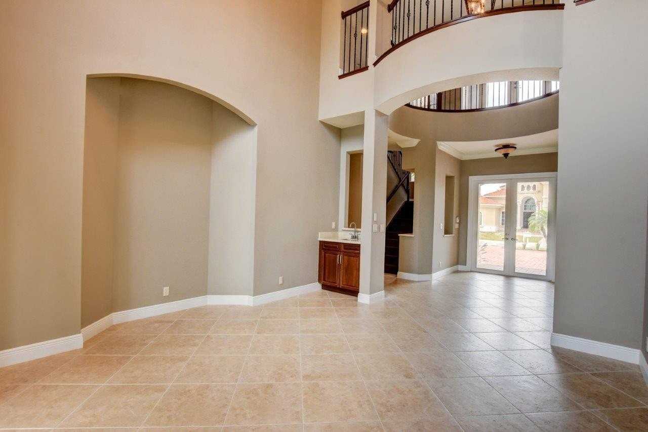 6669 Cobia Cir - Photo 6 of 50