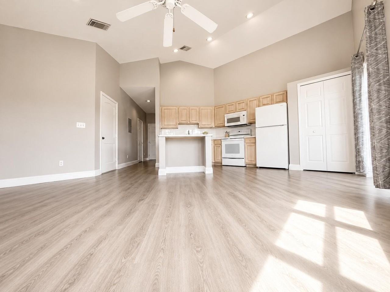 9847 Perfect Dr #168 - Photo 4 of 22