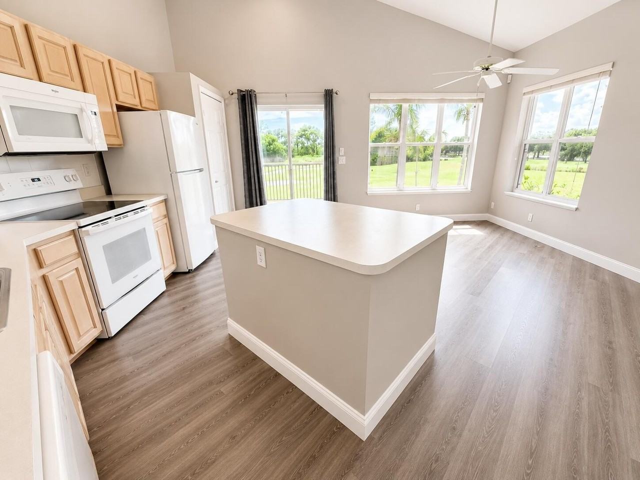 9847 Perfect Dr #168 - Photo 5 of 22
