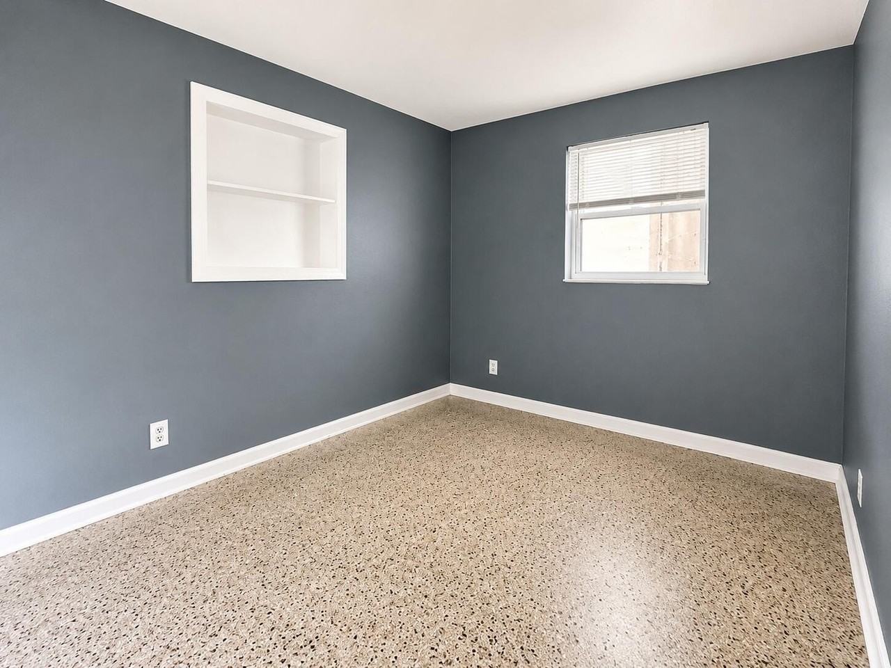 503 Se Flamingo Ave - Photo 6 of 10