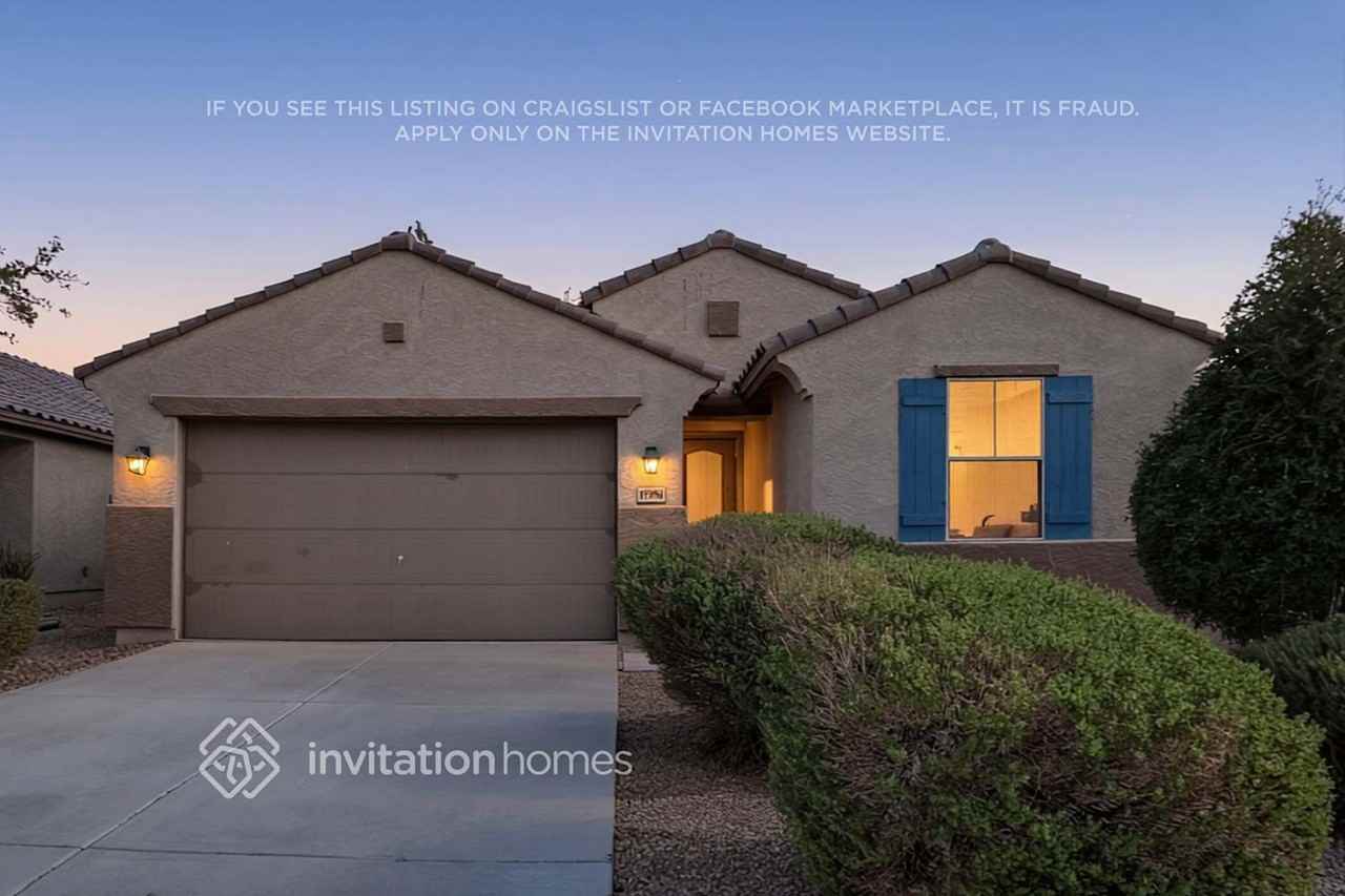 17950 W Tina Ln - Photo 3 of 19