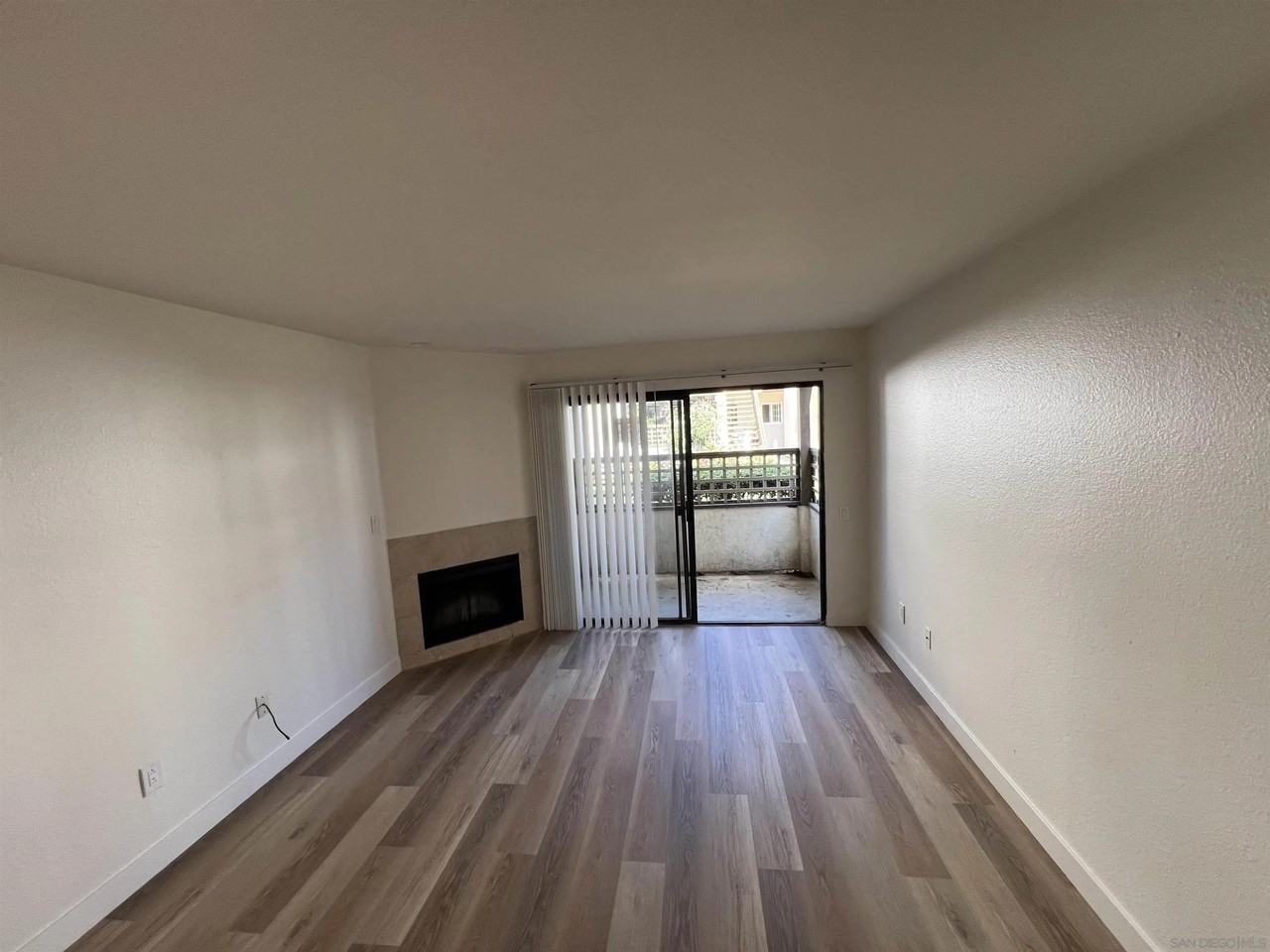 3552 Sunset Ln #22 - Photo 3 of 36