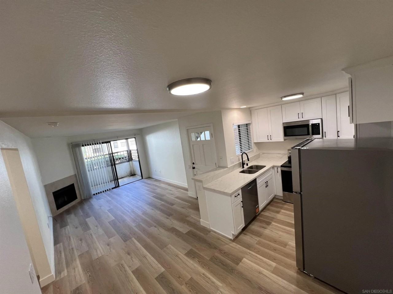 3552 Sunset Ln #22 - Photo 6 of 36